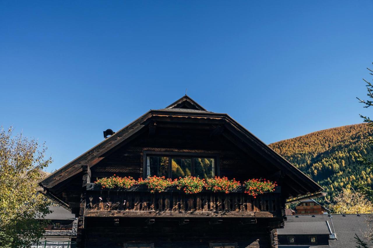 Beim Oswald Aparthotel Sankt Oswald  Exteriör bild