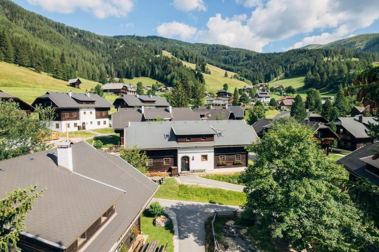 Beim Oswald Aparthotel Sankt Oswald  Exteriör bild