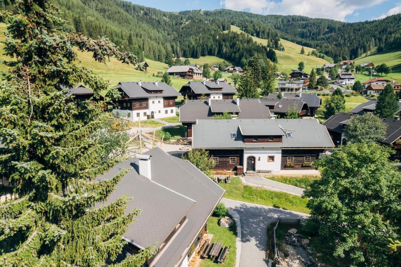 Beim Oswald Aparthotel Sankt Oswald  Exteriör bild