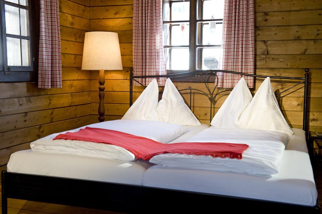 Beim Oswald Aparthotel Sankt Oswald  Exteriör bild